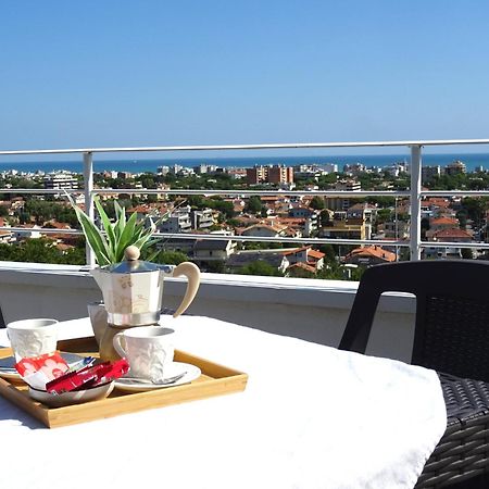 B&B Ca Bianca Ventisette Riccione Buitenkant foto